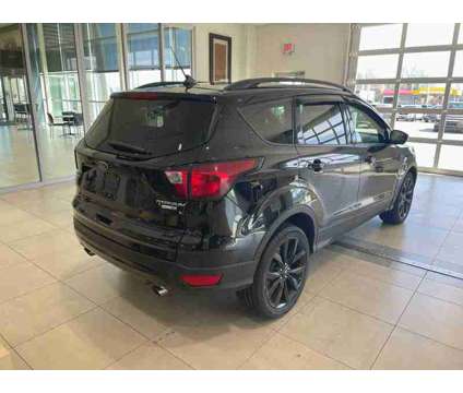 2019UsedFordUsedEscapeUsed4WD is a Black 2019 Ford Escape Car for Sale in Milwaukee WI