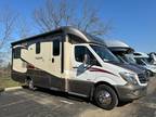 2015 Winnebago Navion 24G