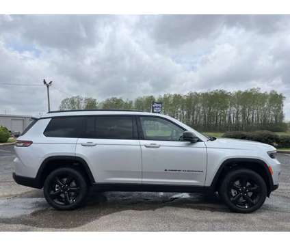 2024 Jeep Grand Cherokee L Limited is a Silver 2024 Jeep grand cherokee Car for Sale in Covington TN