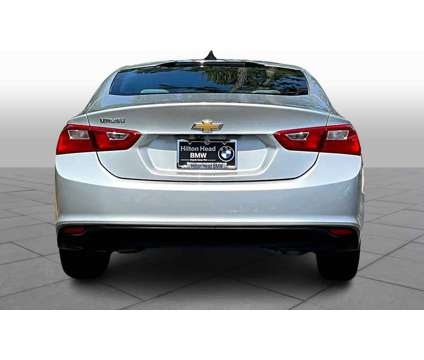 2018UsedChevroletUsedMalibuUsed4dr Sdn is a Silver 2018 Chevrolet Malibu Car for Sale in Bluffton SC