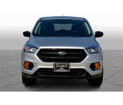 2019UsedFordUsedEscapeUsedFWD is a Silver 2019 Ford Escape Car for Sale in Houston TX