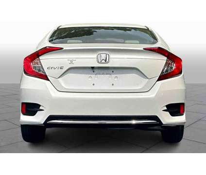 2021UsedHondaUsedCivicUsedCVT is a Silver, White 2021 Honda Civic Car for Sale in Bluffton SC