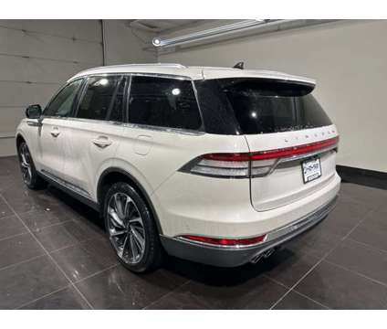 2024 Lincoln Aviator Reserve is a White 2024 Lincoln Aviator Car for Sale in Madison WI