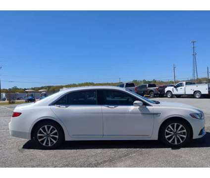 2018 Lincoln Continental Premiere is a Silver, White 2018 Lincoln Continental Car for Sale in Winder GA