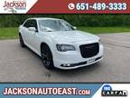 2021 Chrysler 300 White, 96K miles