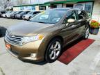 2011 Toyota Venza AWD V6 Bronze,