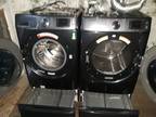 Samsung front loading washer & dryer new w/pedestals