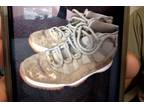 Jordan 11s Retro Woman 7.5