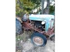Ford 800 series tractor