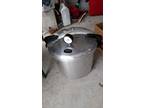Stainless steel 21 quart Pressure canner.