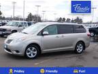 2017 Toyota Sienna Tan, 103K miles