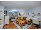 Flat For Rent In Long Beach, New York
