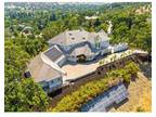 Beautiful top of the hill Home in Alamo with Panoramic Views