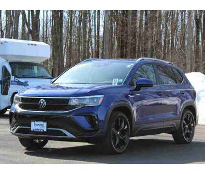 2022 Volkswagen Taos 1.5T SE is a Blue 2022 1.5T SE SUV in Orchard Park NY