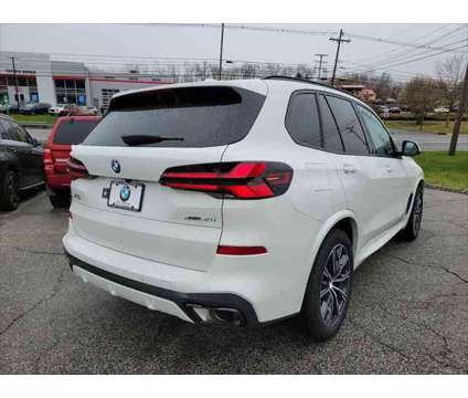 2024 BMW X5 xDrive40i is a White 2024 BMW X5 4.8is SUV in Newton NJ