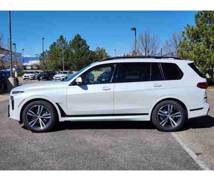 2024 BMW X7 xDrive40i is a White 2024 SUV in Loveland CO