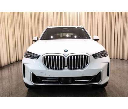 2024 BMW X5 xDrive40i is a White 2024 BMW X5 4.8is SUV in Akron OH