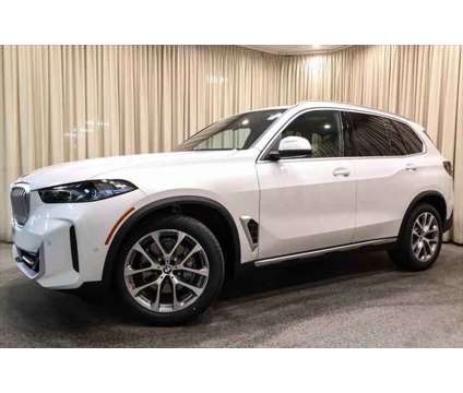 2024 BMW X5 xDrive40i is a White 2024 BMW X5 4.6is SUV in Akron OH