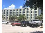 701 S Madison Ave #305, Clearwater, FL 33756