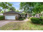 840 Coach Lamp Ct, Sanford, FL 32771