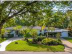 558 NE 118th St, Biscayne Park, FL 33161