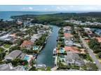 6819 Sunrise Pl, Coral Gables, FL 33133