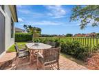 526 Les Jardin Dr, Palm Beach Gardens, FL 33410