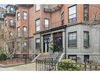 Boston 1BR 1BA, Located in the heart of the Back Bay in the
