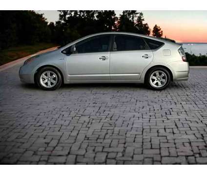 2008 Toyota Prius for sale is a Silver 2008 Toyota Prius Hatchback in Duluth GA