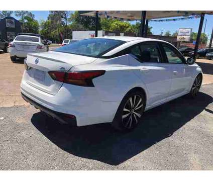 2021 Nissan Altima for sale is a White 2021 Nissan Altima 2.5 Trim Car for Sale in Quincy FL