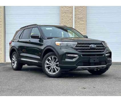 2024 Ford Explorer XLT is a Green 2024 Ford Explorer XLT SUV in Milford MA