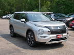 2024 Mitsubishi Outlander Silver, new