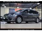 2017 Chrysler Pacifica Touring L BLIND SPOT/PARK SENSORS/HTD SEATS/CAMERA/NAV