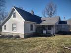 Farm House For Sale In Conway, Missouri