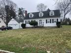 Home For Sale In Bergenfield, New Jersey