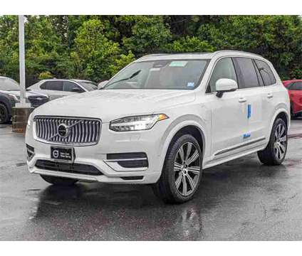 2024 Volvo XC90 Recharge Plug-In Hybrid T8 Plus Bright Theme 7 Passenger is a White 2024 Volvo XC90 3.2 Trim Hybrid in Silver Spring MD