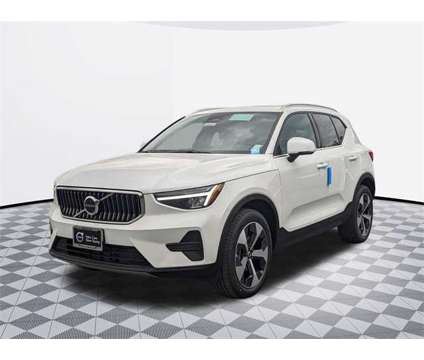 2024 Volvo XC40 B5 Core is a White 2024 Volvo XC40 SUV in Silver Spring MD