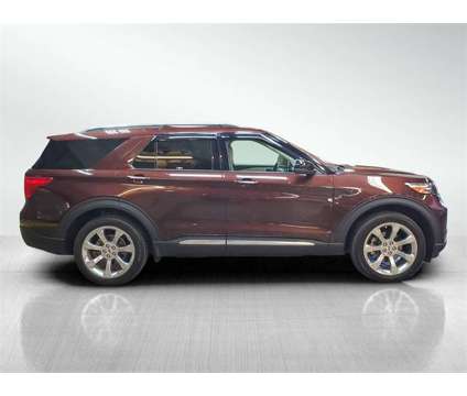 2020 Ford Explorer Platinum 4WD is a Gold 2020 Ford Explorer Platinum SUV in Canton OH