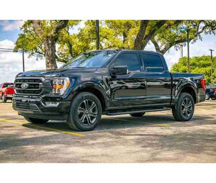 2022 Ford F-150 XLT is a Black 2022 Ford F-150 XLT Truck in Boerne TX
