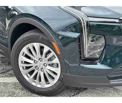 2024 Cadillac XT4 Luxury is a Green 2024 Luxury SUV in Stuart FL