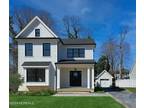 Home For Sale In Fair Haven, New Jersey