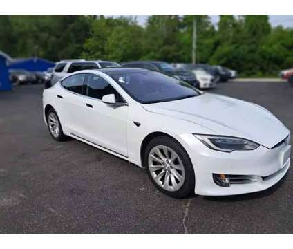 2016 Tesla Model S for sale is a White 2016 Tesla Model S 60 Trim Car for Sale in Kalamazoo MI