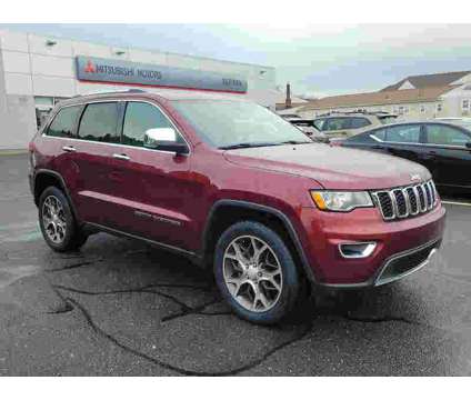 2019UsedJeepUsedGrand CherokeeUsed4x4 is a Red 2019 Jeep grand cherokee Car for Sale in West Springfield MA