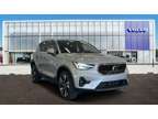 2024 Volvo XC40 Ultimate Bright Theme