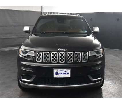 2019 Jeep Grand Cherokee Summit is a Black 2019 Jeep grand cherokee Summit SUV in Rochester NY