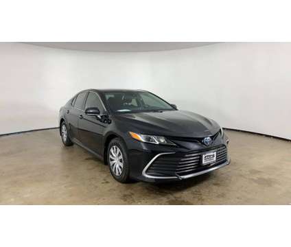 2022 Toyota Camry Hybrid LE is a Black 2022 Toyota Camry Hybrid LE Hybrid in Peoria IL