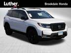 2024 Honda Passport Silver|White, 45 miles