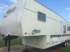 1999 Damon hornet 5th wheel camper