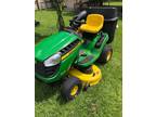 John Deere Lawn Tractor