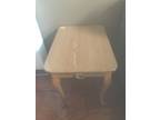 Corner table